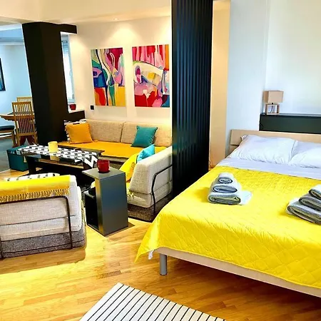 Urban 2 - For Modern Nomads *