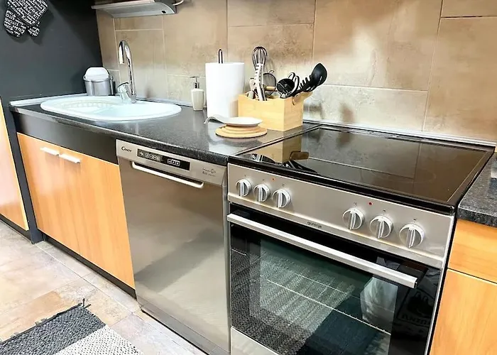 Urban 2 - For Modern Nomads アパート スコピエ